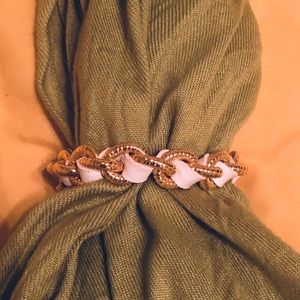 Gold and leather bracelet with toggle clasp. Vintage